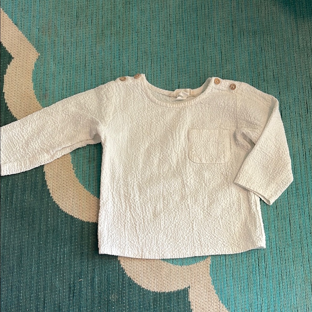 White Textured Blouse with Long Sleeves